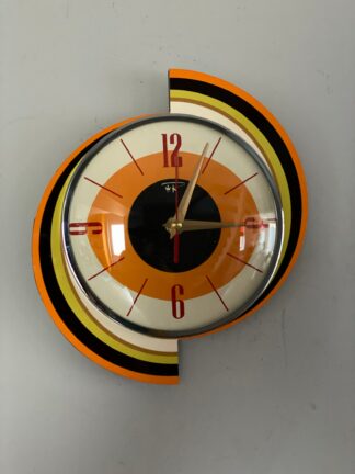 Top Selling Royalexe Spinning Meteor Caravan Wall Clock