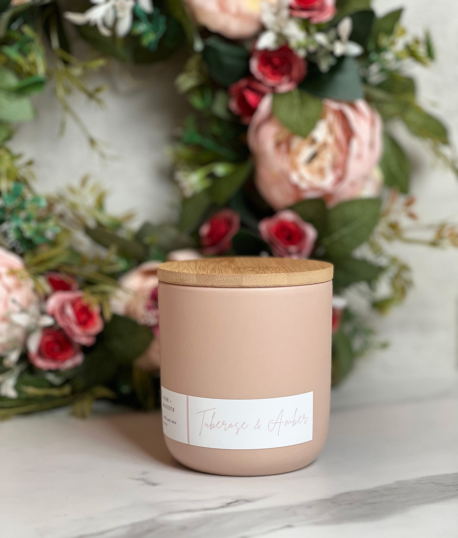 Tuberose & Amber Soy Candle, Ceramic Jar Candle - Image 4