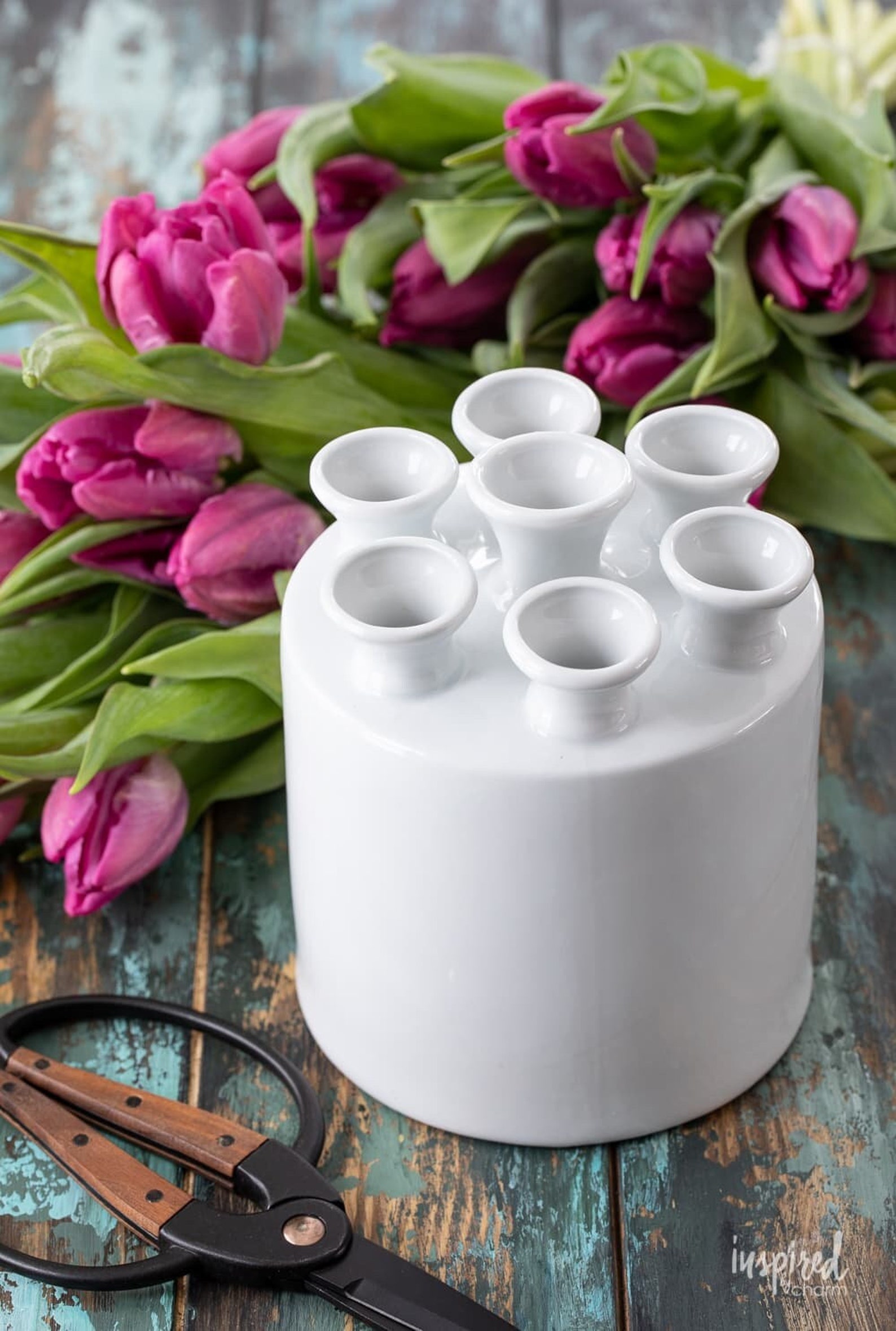Pure White Tulip Vase Cylinder Shape With Several Spouts, Handmade Delft Porcelain - Image 2