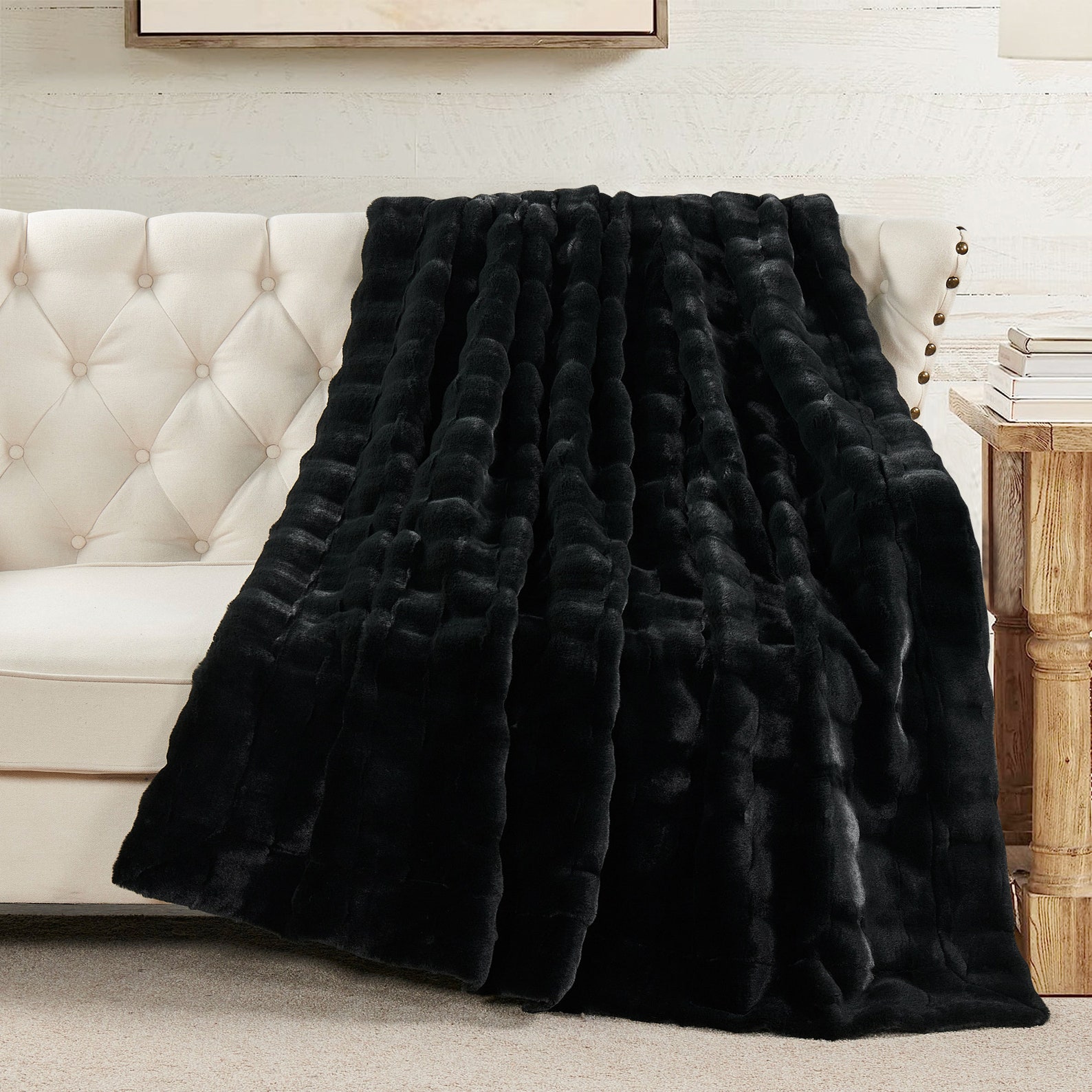 Luxury Faux Fur Fluffy Blanket, Super Comfortable Blankets for Bed - Image 2