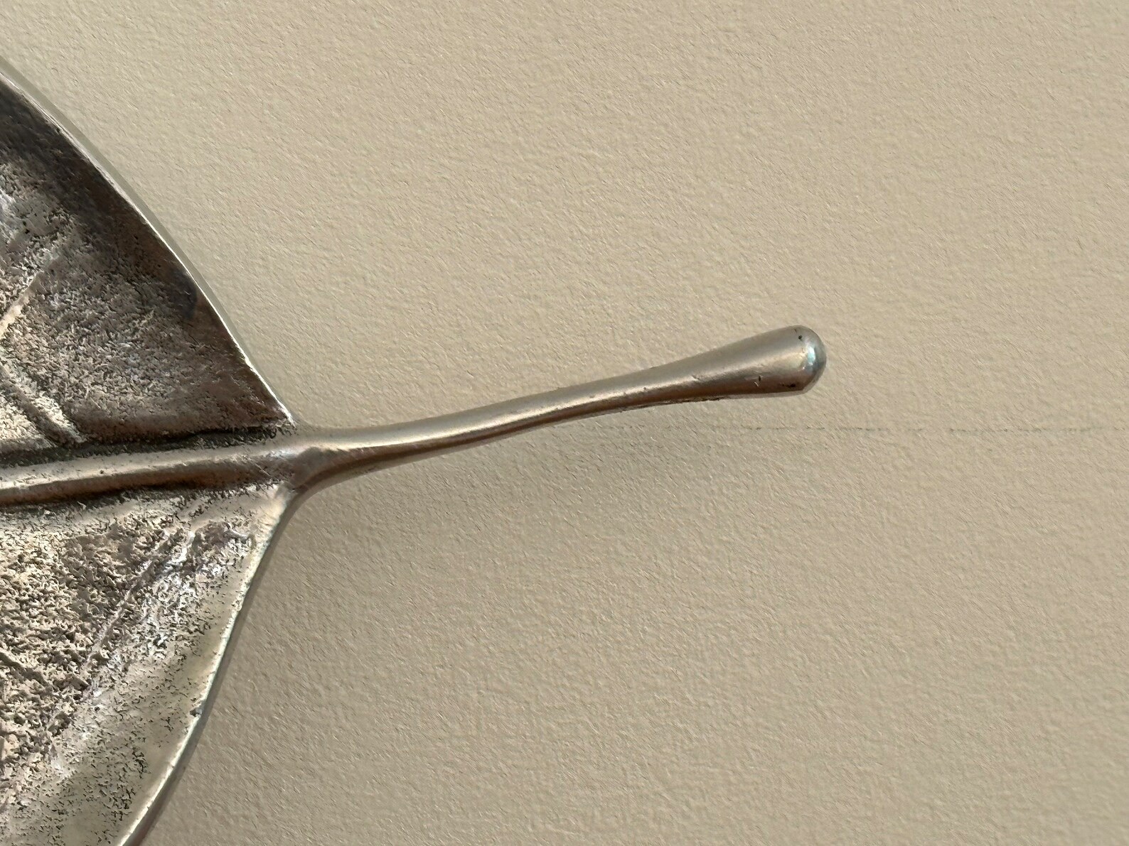 Vintage Michael Aram Sivered Metal Botanical Large leaf Tray 15" x 10" - Image 3