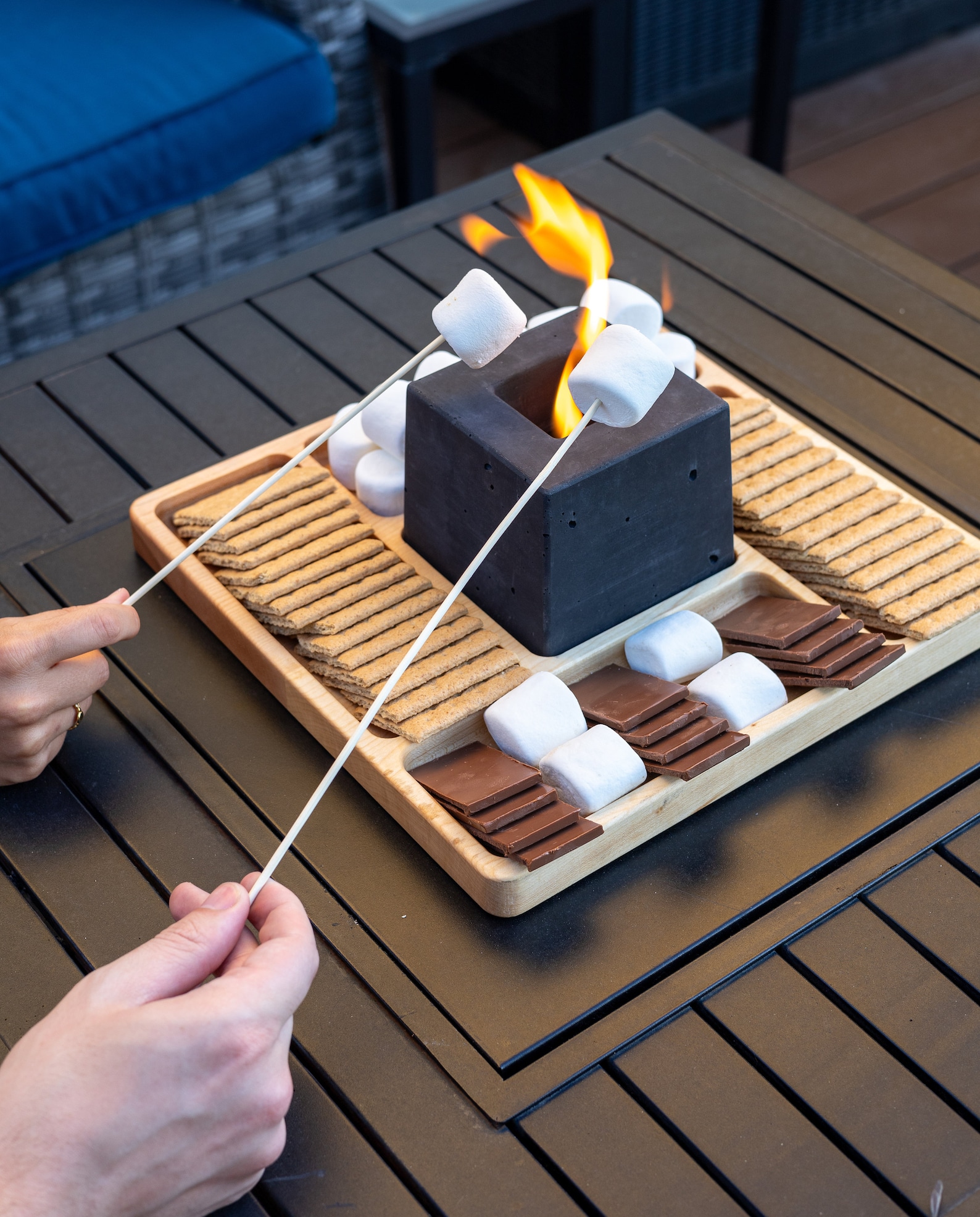 Black Tabletop Indoor Fireplace Portable Outdoor Decoration - Image 2